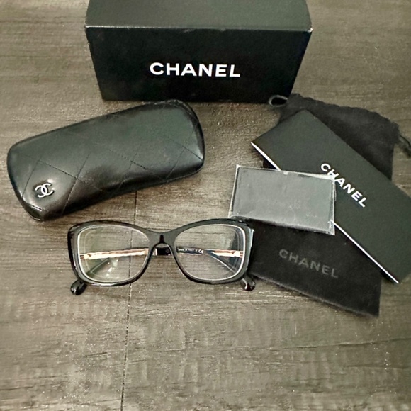 Chanel 3358 Prescription frames - Picture 2 of 5